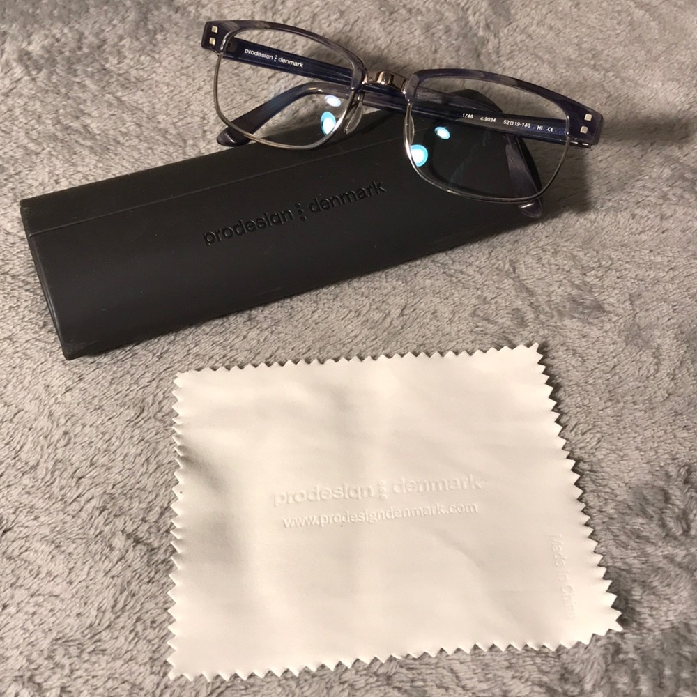 Prodesign : denmark men’s prescription glasses.